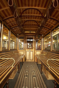 Restaurierung alter Eisenbahn und Tramwaywaggons Restaurierung alter Eisenbahn und Tramwaywaggons