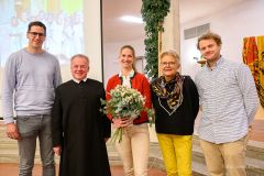 Dr. Magdalena Griessler - Vortrag "Mein Herz für Afrika" - Foto: Josef Kuss