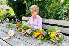 Kräuterbüscherlbinden und Kräutersegnung 2025 - Foto: Franz Peter Stadler