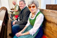 Kräuterbüscherlbinden und Kräutersegnung 2025 - Foto: Franz Peter Stadler