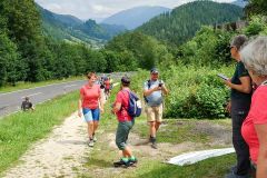 Das "Nimm-Mich-Mit"-Kreuz auf den letzten Metern zum Ziel - Foto: Mariazell Online