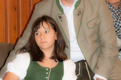 Präsentation Mariazeller Jägerleinen Janker für Damen - Foto: Josef Kuss Präsentation Mariazeller Jägerleinen Janker für Damen - Foto: Josef Kuss