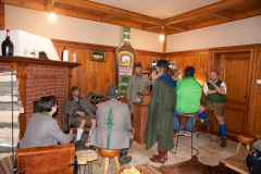 Präsentation Mariazeller Jägerleinen Janker für Damen - Foto: Josef Kuss Präsentation Mariazeller Jägerleinen Janker für Damen - Foto: Josef Kuss