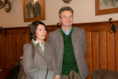 Präsentation Mariazeller Jägerleinen Janker für Damen - Foto: Josef Kuss Präsentation Mariazeller Jägerleinen Janker für Damen - Foto: Josef Kuss