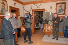 Präsentation Mariazeller Jägerleinen Janker für Damen - Foto: Josef Kuss Präsentation Mariazeller Jägerleinen Janker für Damen - Foto: Josef Kuss