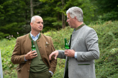 Präsentation Mariazeller Jägerleinen Janker für Damen - Foto: Josef Kuss Präsentation Mariazeller Jägerleinen Janker für Damen - Foto: Josef Kuss