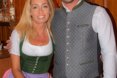 Präsentation Mariazeller Jägerleinen Janker für Damen - Foto: Josef Kuss