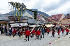 Maibaumaufstellen 2022 - Foto: Mariazell Online