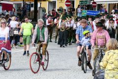 Maibaumaufstellen 2025 - Foto: Mariazell Online, Werner Girrer