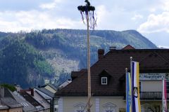 Maibaumaufstellen 2025 - Foto: Mariazell Online, Werner Girrer Maibaumaufstellen 2025 - Foto: Mariazell Online, Werner Girrer