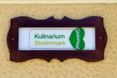 Maibaumumschneiden beim Franzbauer - Foto: Ing. Franz Peter Stadler
