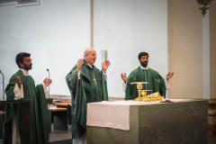 Heilige Messe mit Kardinal Schönborn - Foto: Anna Scherfler