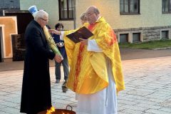 Osternachtsfeier 2025 in Gußwerk - Foto: Ing. Franz Peter Stadler Osternachtsfeier 2025 in Gußwerk - Foto: Ing. Franz Peter Stadler