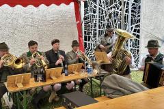 Patrozinium und Weisenbläsertreffen in der Walstern, Foto: Franz-Peter Stadler