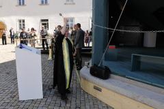 Segnung des Steiermark-Pavillons in Mariazell durch Pater Superior Michael Staberl - Foto: Universalmuseum Joanneum/J.J. Kucek