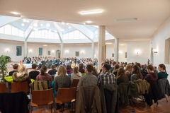 Segnung des renovierten Pfarrsaals - Foto: Josef Kuss