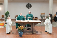 Segnung des renovierten Pfarrsaals - Foto: Josef Kuss