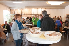 Segnung des renovierten Pfarrsaals - Foto: Josef Kuss