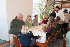 Segnung des renovierten Pfarrsaals - Foto: Josef Kuss