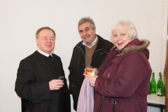 Segnung des renovierten Pfarrsaals - Foto: Josef Kuss