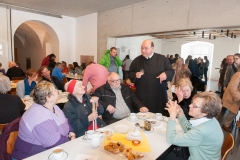 Segnung des renovierten Pfarrsaals - Foto: Josef Kuss