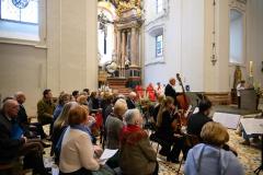 Pfingstgottesdienst in der Basilika - Foto: Josef Kuss