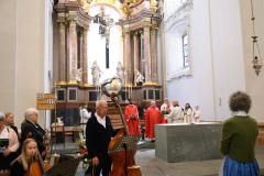 Pfingstgottesdienst in der Basilika - Foto: Josef Kuss