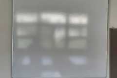 DAZ-Raum_Overhead-Tafel DAZ-Raum_Overhead-Tafel