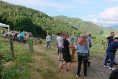 Sonnwendfeuer beim Theaterstadl