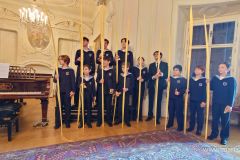 Spanische Palmen für die Wiener Sängerknaben - Foto: Mariazell Online