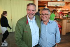Gert Steinbäcker und Sassy auf der Mariazeller Bürgeralpe - Foto: Josef Kuss