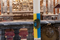 Votivkerzen für den Frieden in der Ukraine - Foto: Josef Kuss