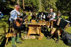 21. Musikanten- und Weisenbläsertreffen am Hubertussee - Foto: Ing. Franz Peter Stadler