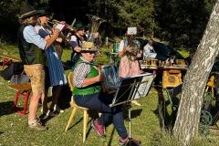 21. Musikanten- und Weisenbläsertreffen am Hubertussee - Foto: Ing. Franz Peter Stadler