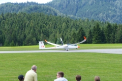 Am Flugfeld