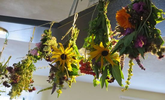 Foto: Kräutersegnung 2014 Foto: Kräutersegnung 2014