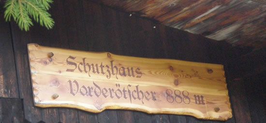 Schutzhaus Vorderötscher renoviert