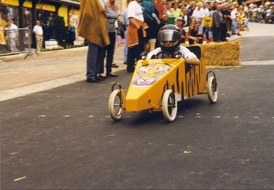 Foto: Josef Kuss - Seifenkistenrennen 1998