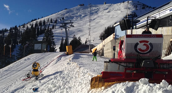 Partystimmung mit Ö3 Pistenbully Partystimmung mit Ö3 Pistenbully