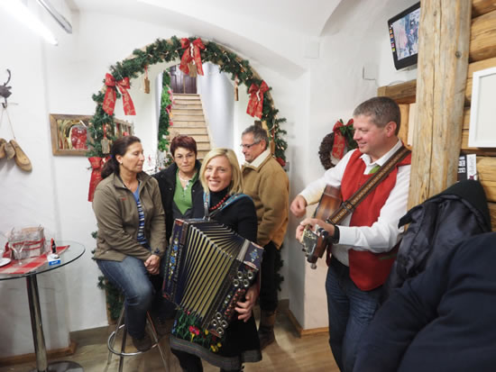 Advent-Veranstaltungen bei Sportredia, Foto: Friz Zimmerl Advent-Veranstaltungen bei Sportredia, Foto: Friz Zimmerl