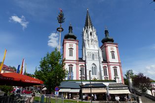 27.12.2014 - Vom Tourismusverband Mariazeller Land wurden uns folgende Infos bermittelt: Wir drfen Sie im Namen der Mariazeller Brgeralpe informieren, Pisten Infos, Loipenzustand und Skibus Fahrplan mariazell