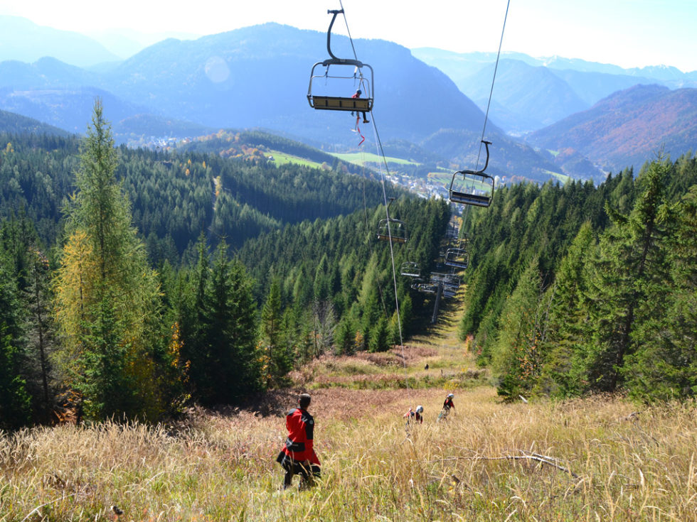 Erfolgreiche Großübung der Einsatzorganisationen des Mariazellerlandes Erfolgreiche Großübung der Einsatzorganisationen des Mariazellerlandes