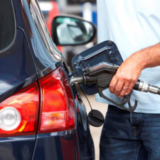 Tankstelle - Symbolfoto INGImage