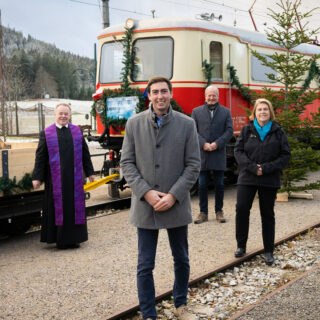 v.l.n.r.: Ludwig Schleritzko, Superior P. Dr. Michael Staberl, Alexander Bernhuber, Walter Schweighofer, Barbara Komarek und Paul Nemecek - Foto: www.different-marketing.at