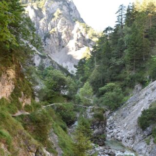Wanderer Ötschergräben - Foto: Naturpark Ötscher-Tormäuer