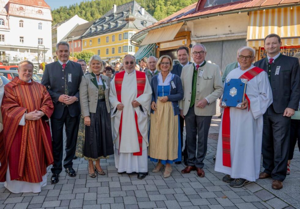 Superior Pater Michael Staberl und Hausherr der Basilika Mariazell zelebrierte den Gottesdienst am Sonntag - Foto: NÖ Bauernbund