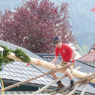 Maibaumaufstellen 2024 in Mariazell - Foto: Mariazell Online