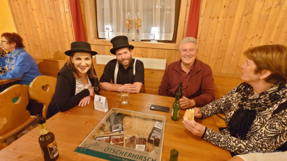 Musikkabarett Zweizylinder im Mariazeller Theaterstadl - Foto: Mariazell Online
