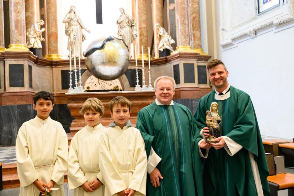 Abschied Pater Petrus - Foto: Josef Kuss