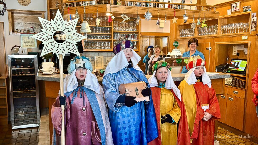 Sternsinger 2026 beim Franzbauer im Salzatal - Foto: Ing. Franz Peter Stadler